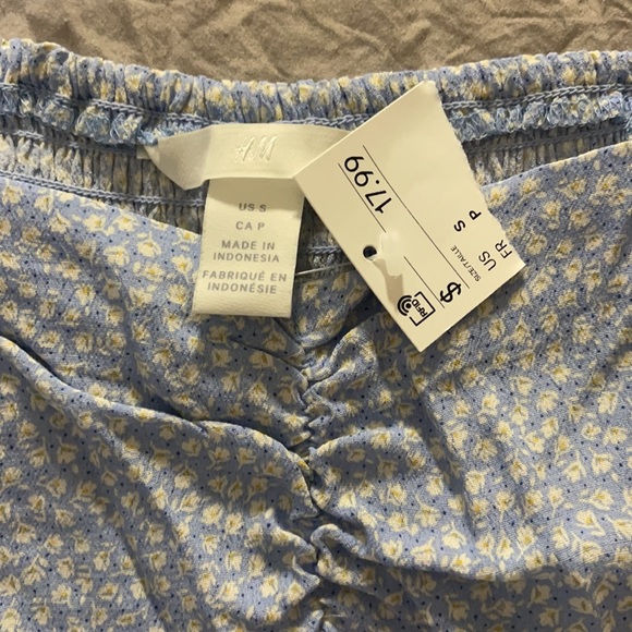 Top - Picture 3 of 5